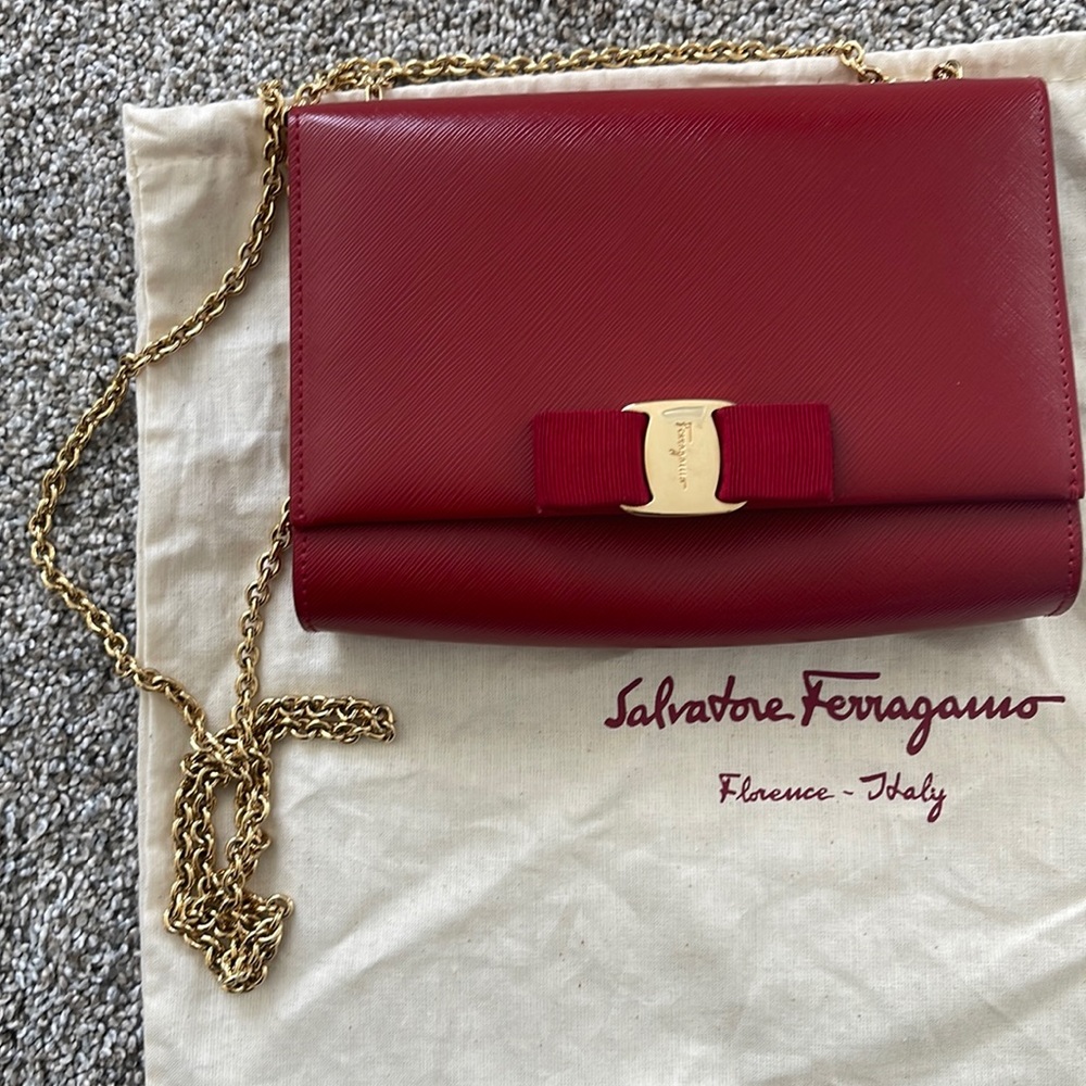 Salvador Ferragamo red Crossbody